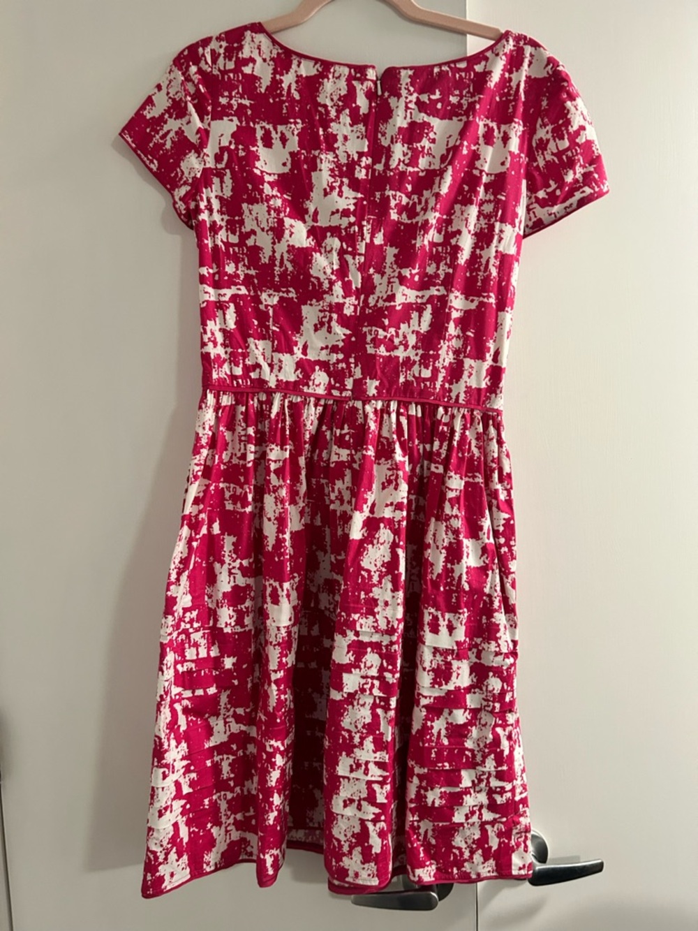 Oscar de la Renta Pink & White Abstract Fit-and-Flare Dress - Picture 4 of 5